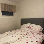 Unique For Unforgettable Adventure, Perfect For The Whole Family,4 Bedroom And 2 Bath Villa Tromsø