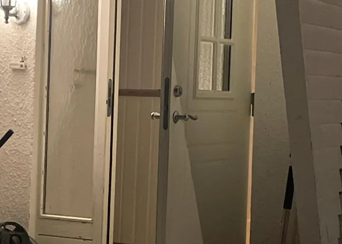 Unique For Unforgettable Adventure, Perfect For The Whole Family,4 Bedroom And 2 Bath Villa Tromsø